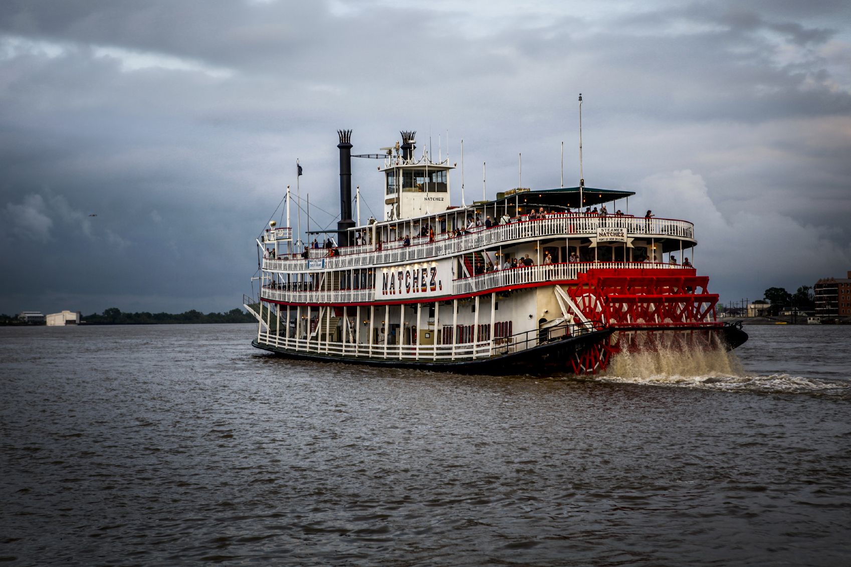 riverboat cruise baton rouge