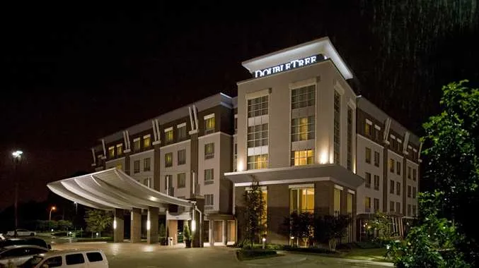 Welcome to the DoubleTree by Hilton Hotel Baton Rouge!