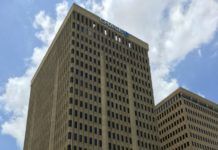 Chase closing, consolidating local branches in response to changing market