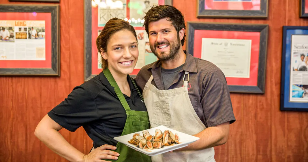 Sam-and-Cody-Carroll-with-the-Figgy-French-Toast-Brunch-Special-at-Hot-Tails-Restaurant252c-as-seen-on-Cajun-Aces-Courtesy The Food Networ mg