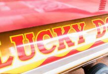 NOLA’s iconic Lucky Dogs come to Baton Rouge via downtown stand