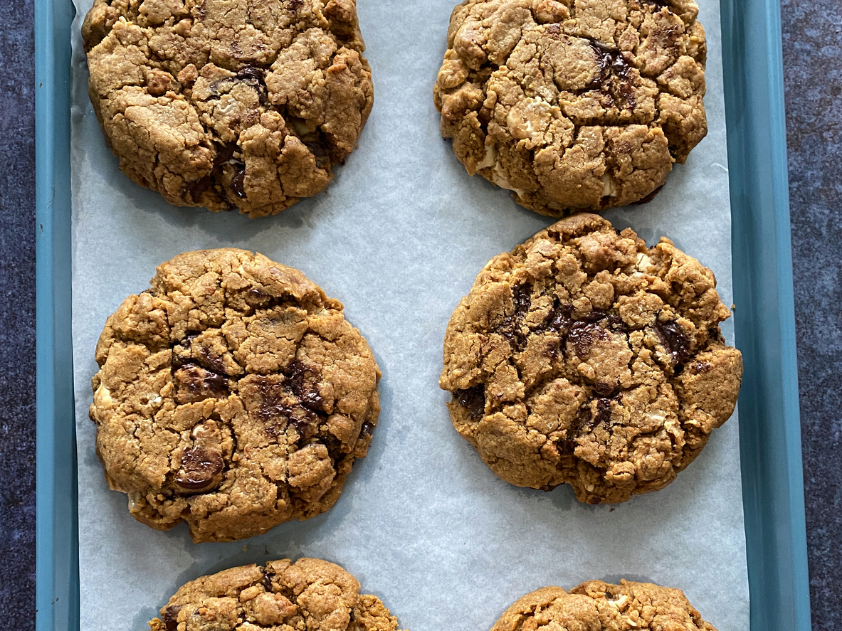 Crumbl Cookies will open two more Baton Rougearea locations