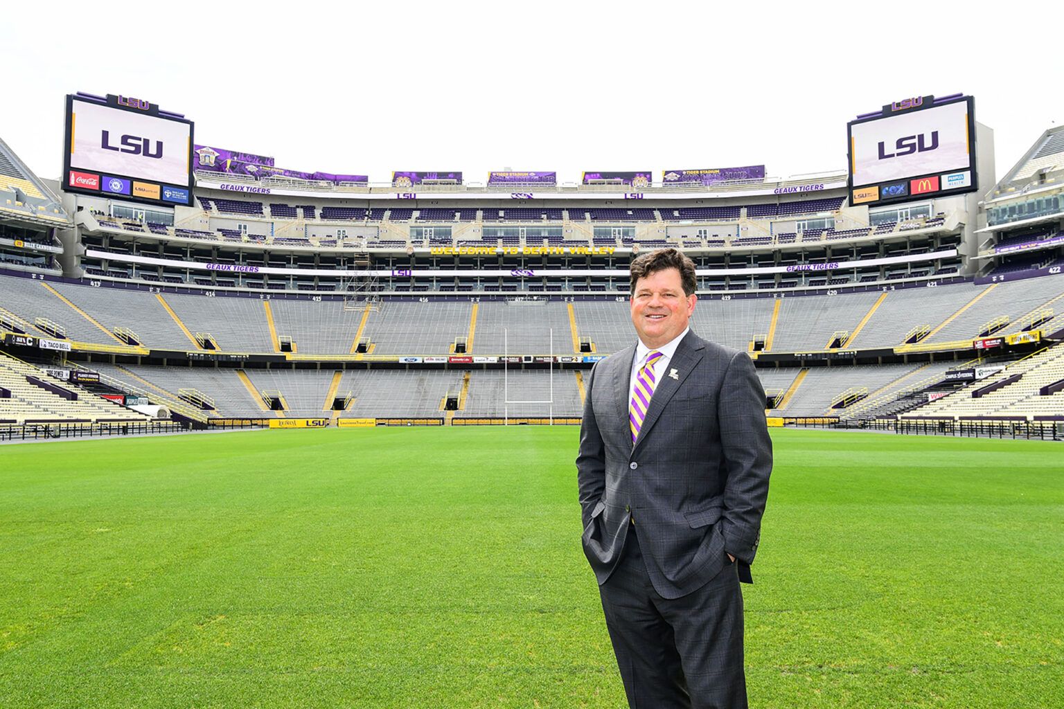 LSU AD Scott Woodward doesn’t want schools to pay studentathletes directly