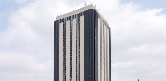 Mid City Tower changes course and gains tenants