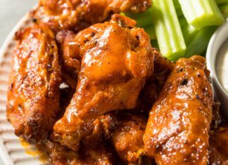 Local wing chain reaches nine locations in 10 years with new Denham Springs restaurant