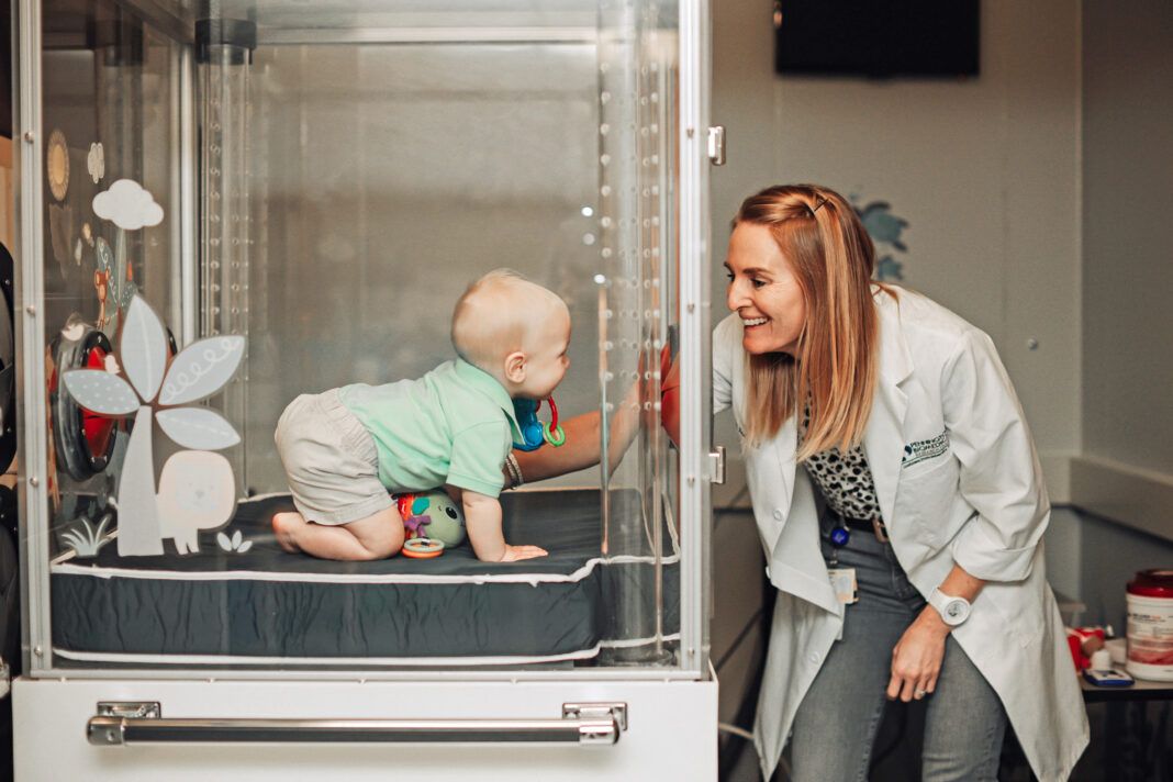 Leanne Redman Baby Infant Chamber