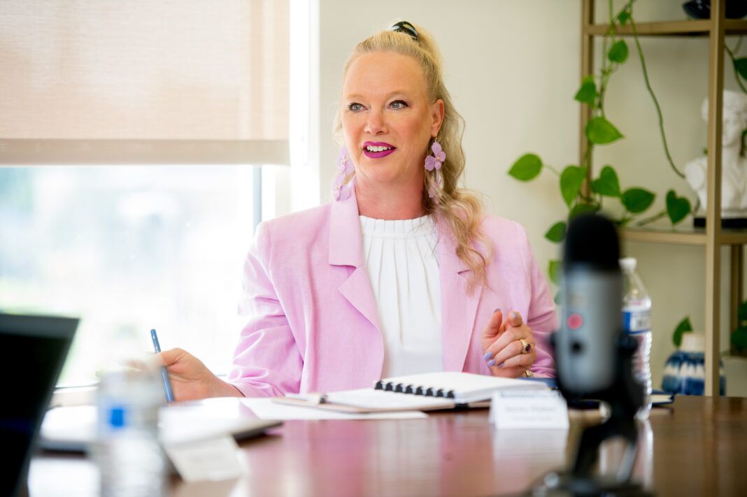 1747243952___Walkercandid