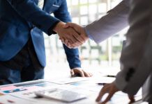 Jefferson Highway retail and office complex sells for $4.4M