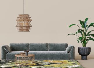 A new family-owned furniture store is opening on Florida Boulevard