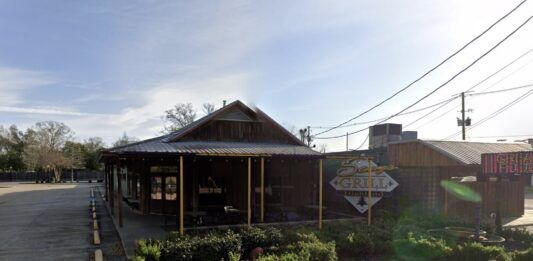 The Sammy’s Grill property on Highland has a new tenant. See who it is
