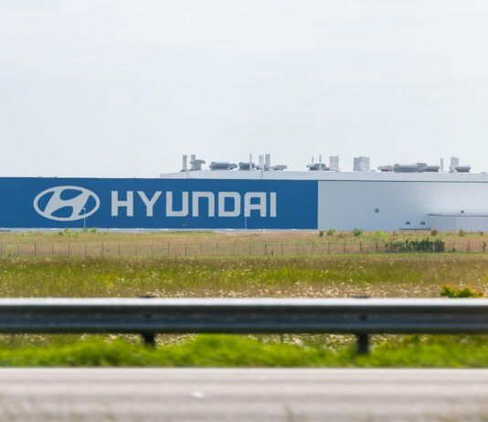 Environmental groups challenge Hyundai steel mill air permit ahead of hearing